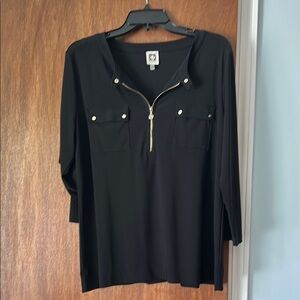 Anne Klein Black Zippered Blouse